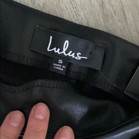 Leather skirt - Picture 2 of 3